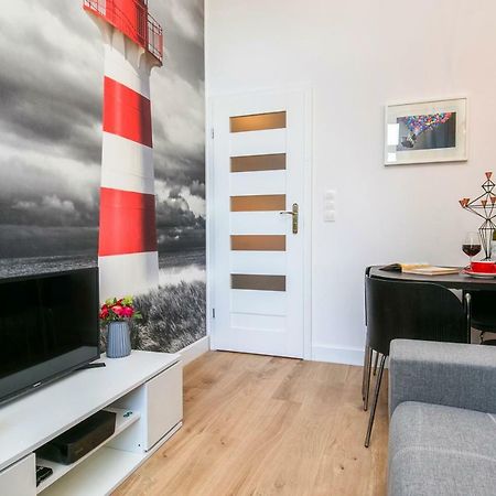 Berg Apartament Red Obok Starego Miasta Гданьск Экстерьер фото